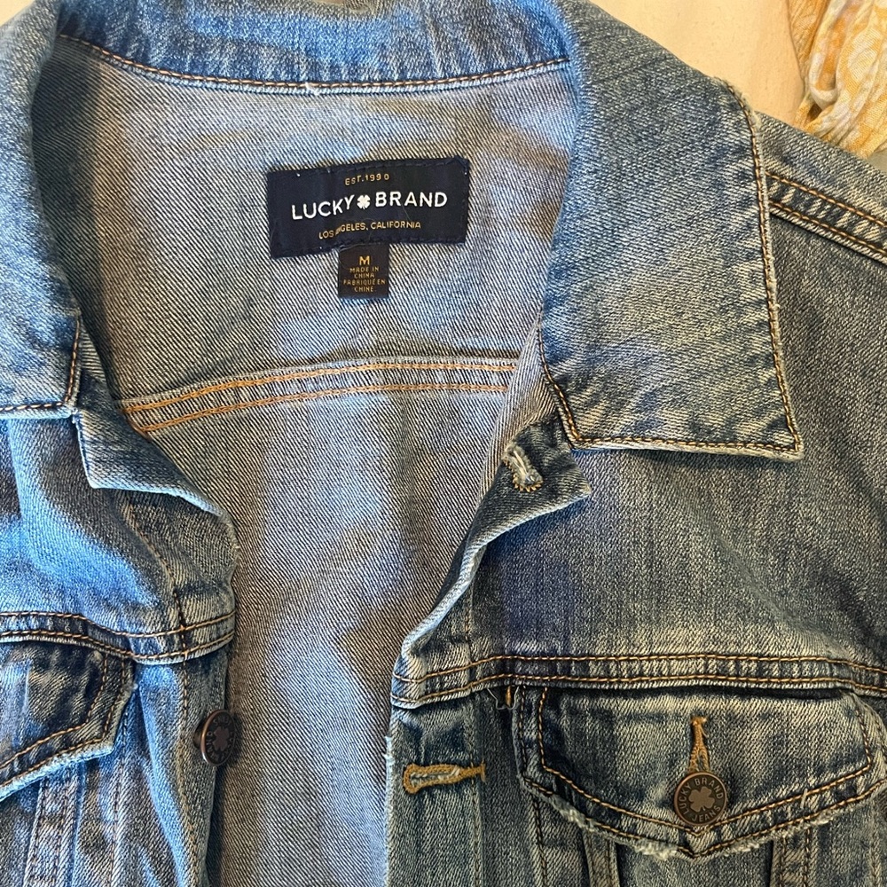 Brand new Lucky brand jean jacket - Picture 3 of 4